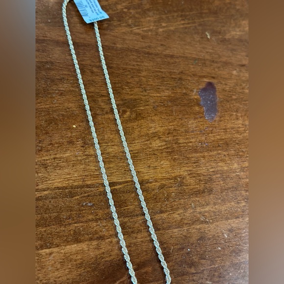 Chain - Picture 3 of 3